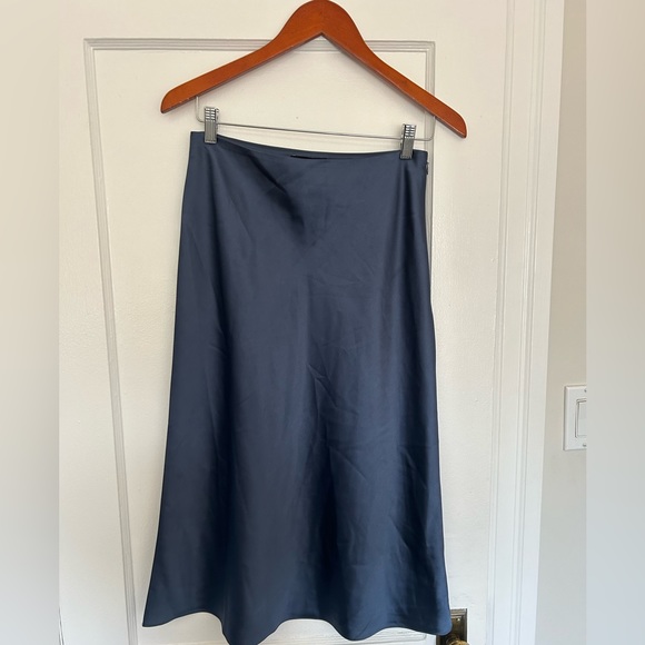 Club Monaco satin midi skirt - Picture 1 of 5